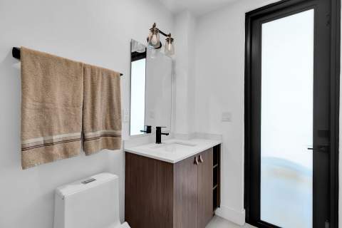 239 W Seaview Drive, Duck Key FL - photo 11 of 49