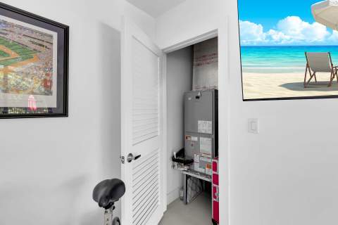 239 W Seaview Drive, Duck Key FL - photo 15 of 49