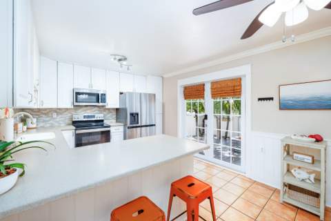 3201 Pearl Avenue, Key West FL - photo 10 of 24