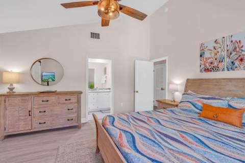 101 N Coral Lane, Key Colony FL - photo 16 of 43