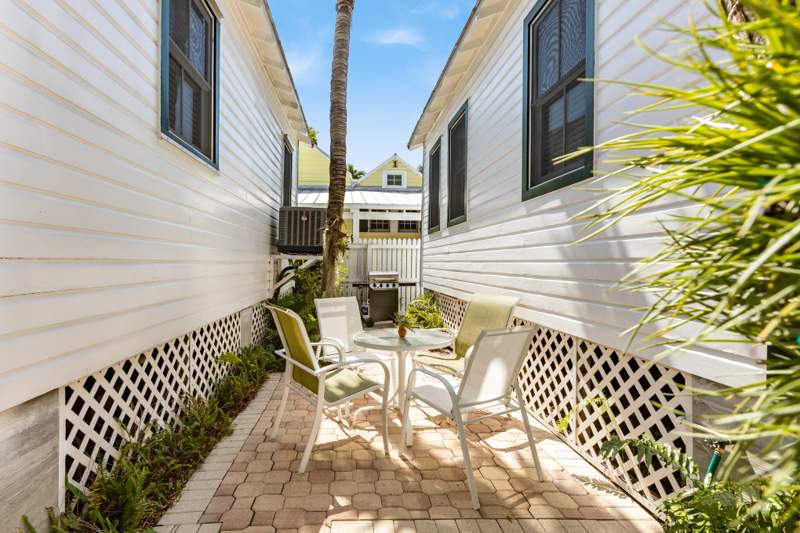 1 bedroom Condominium at 308 Margaret Street #3, Old Town - Unlisted (1.0), Key West — photo 4