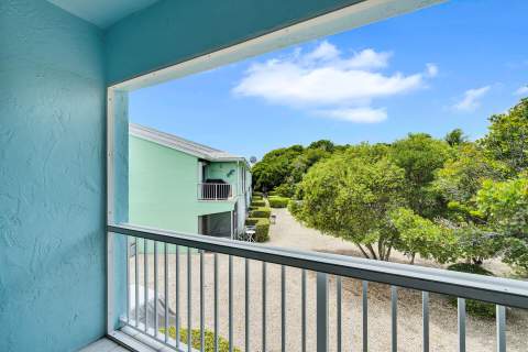 98402 Windward Avenue, Key Largo FL - photo 20 of 37