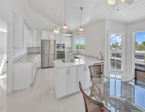 157 Valencia Drive, Plantation Key FL - photo 11 of 63