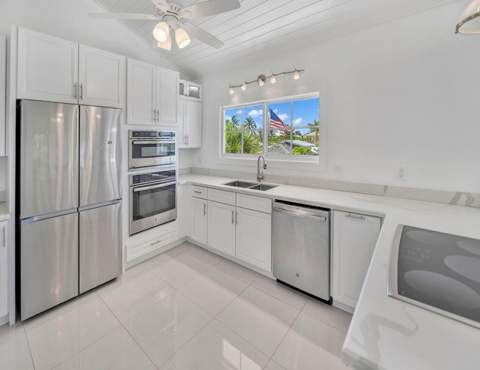 157 Valencia Drive, Plantation Key FL - photo 12 of 63
