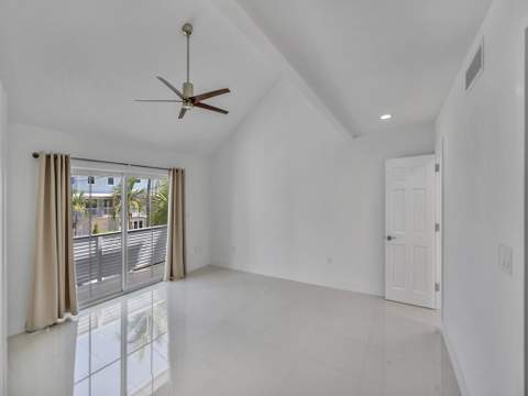 157 Valencia Drive, Plantation Key FL - photo 23 of 63