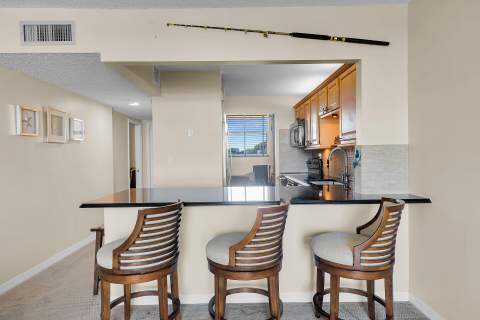 88540 Overseas Highway #Apt 304, Plantation Key FL - photo 6 of 29