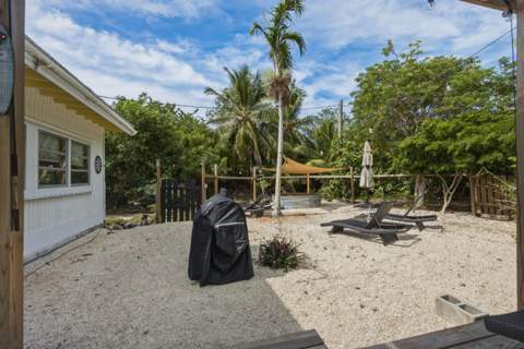 2231 Middle Torch Road, Middle Torch Key FL - photo 16 of 40
