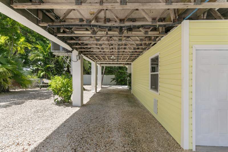 2 bedroom Single Family Residence at 24740 Park Drive, Summerland Key Cove (25.0), Summerland Key — photo 4