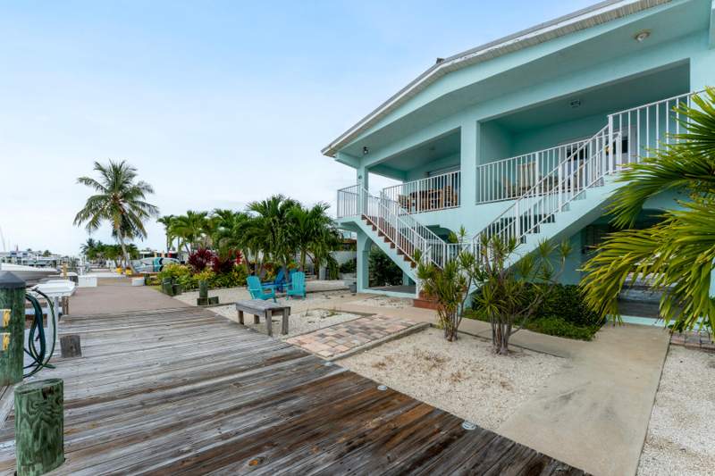 2 bedroom Half Duplex at 46 Sadowski Causeway, Marina Sub (54.0), Key Colony — photo 3