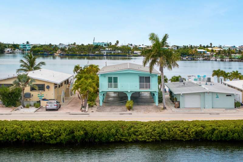 2 bedroom Half Duplex at 46 Sadowski Causeway, Marina Sub (54.0), Key Colony — photo 5