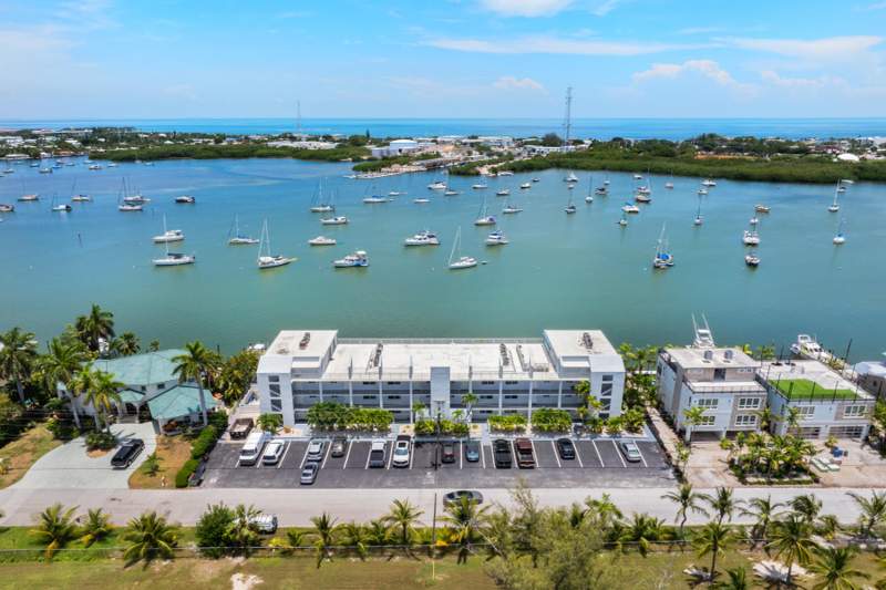 2 bedroom Condominium at 1115 Sombrero Boulevard #102B, Spanish Galleon (50.0), Marathon — photo 3