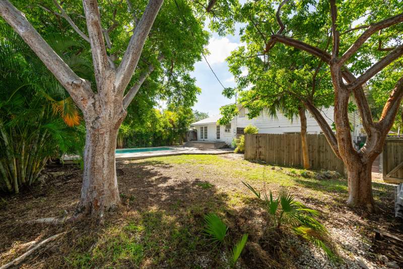 4 bedroom Multi-Units at 1503 Atlantic Boulevard, Kamien Plat #2 (2.0), Key West — photo 4