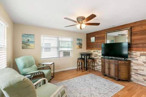 31032 Hollerich Drive, Big Pine Key FL - photo 9 of 67