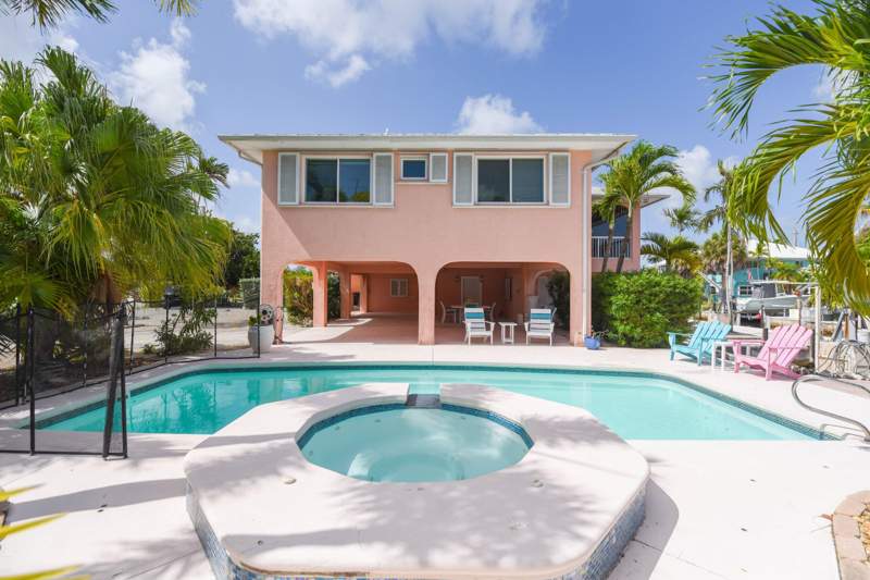 3 bedroom Single Family Residence at 1518 Sunrise Drive, Tropical Bay (30.5), Big Pine Key — photo 3