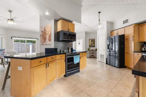 157 Navajo Street, Plantation Key FL - photo 20 of 44