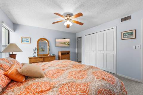 601 W Ocean Drive #312D, Key Colony FL - photo 21 of 31