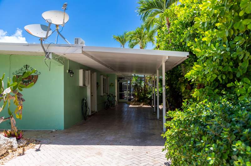 2 bedroom Half Duplex at 440 11Th Street, Key Colony Bch 1st Addn Amd Plat (53.5), Key Colony — photo 5