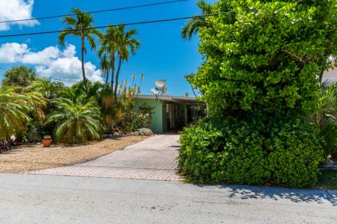440 11Th Street, Key Colony FL - photo 6 of 45