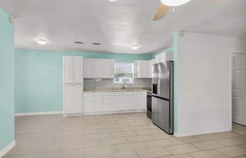 26D 11Th Avenue, Stock Island FL - photo 15 of 42
