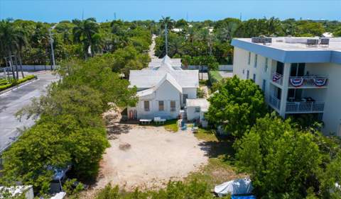 901 Eisenhower Drive, Key West FL - photo 10 of 57
