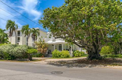 901 Eisenhower Drive, Key West FL - photo 7 of 57