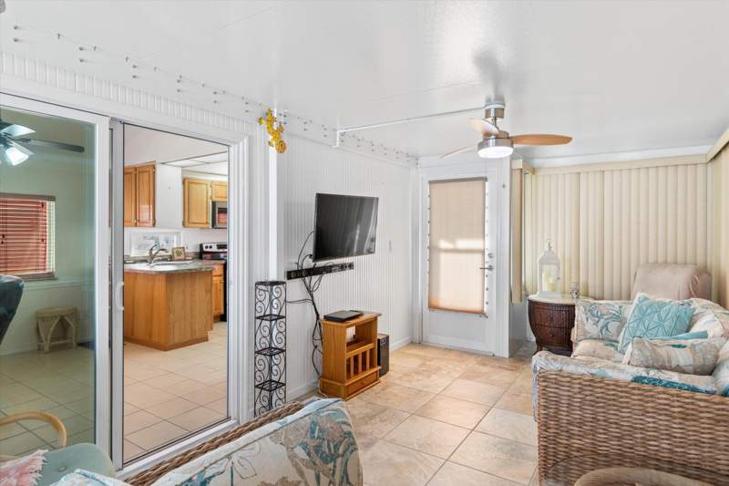 1 bedroom Mobile Home at 701 Spanish Main Drive #246, Venture Out (23.0), Cudjoe Key — photo 5