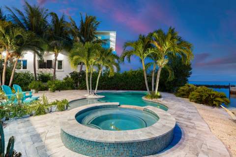 202 Plantation Shores Drive, Plantation Key FL - photo 14 of 57