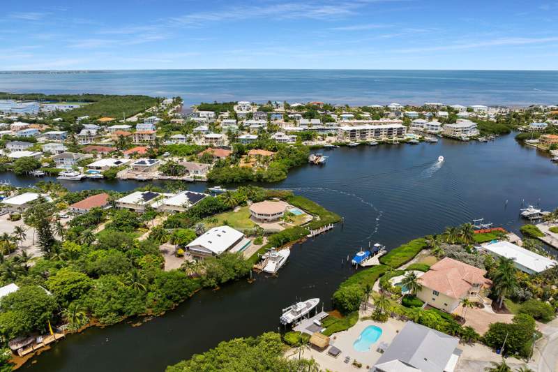 3 bedroom Single Family Residence at 870 Copa D Oro, Flamingo Island (49.5), Marathon — photo 3