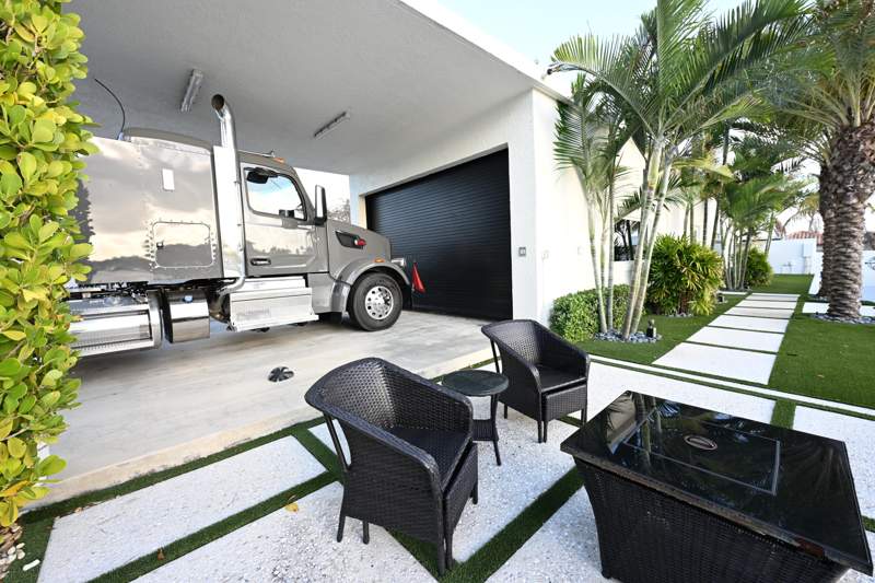 4 bedroom Single Family Residence at 186 Atlantic Boulevard, Port Largo (100.0), Key Largo — photo 4
