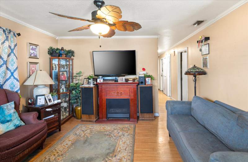 3 bedroom Single Family Residence at E6 11th Avenue, Lincoln Gard. No. 2 (5.0), Stock Island — photo 5