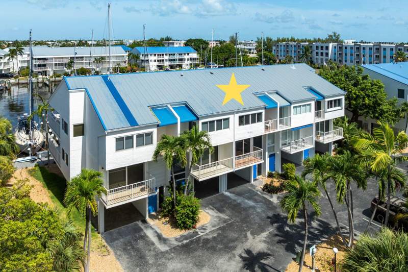2 bedroom Single Family Residence at 96 Avenue C #3 & Slip A-15, Bonefish Townhouses (54.5), Marathon — photo 2