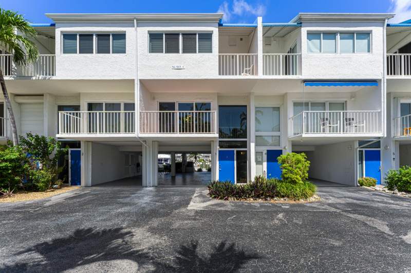 2 bedroom Single Family Residence at 96 Avenue C #3 & Slip A-15, Bonefish Townhouses (54.5), Marathon — photo 4