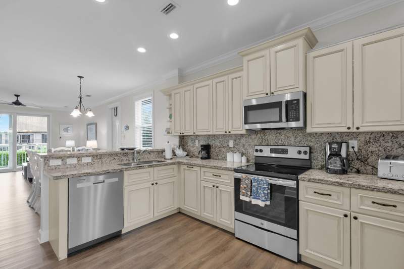 4 bedroom Townhouse at 227 Sombrero Beach Road #1, Sombrero Anglers C N (49.5), Marathon — photo 5
