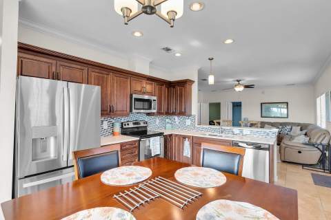 27 Barcelona Drive, Big Coppitt FL - photo 9 of 39