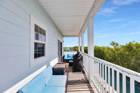 27 Barcelona Drive, Big Coppitt FL - photo 13 of 39