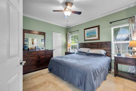 27 Barcelona Drive, Big Coppitt FL - photo 15 of 39