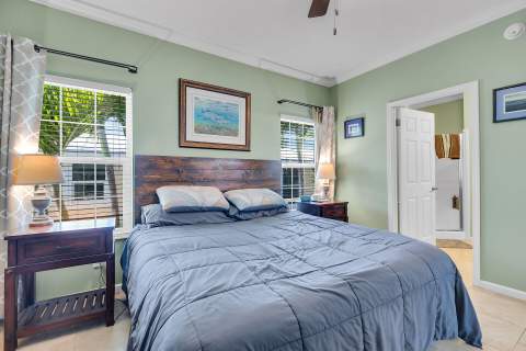 27 Barcelona Drive, Big Coppitt FL - photo 16 of 39