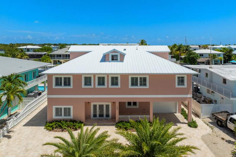 5 bedroom Single Family Residence at 109 Valencia Drive, Venetian Shores (86.0), Plantation Key — photo 3