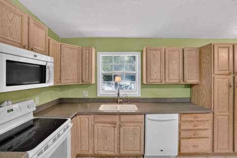 149 Pueblo Street, Plantation Key FL - photo 16 of 39