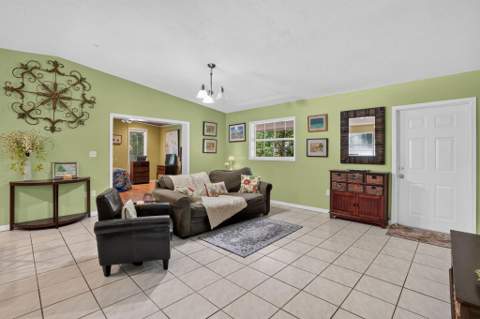 149 Pueblo Street, Plantation Key FL - photo 9 of 39