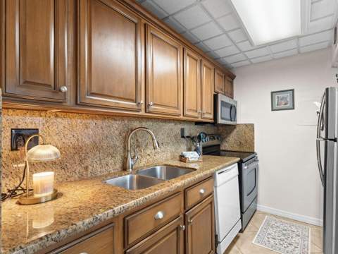 88500 Overseas Highway #208, Plantation Key FL - photo 10 of 44