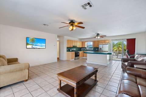27416 Martinique Lane, Ramrod Key FL - photo 11 of 42