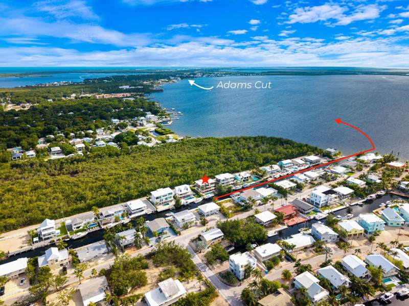 5 bedroom Single Family Residence at 44 S Blackwater Lane, Stillwright Pt (105.5), Key Largo — photo 4