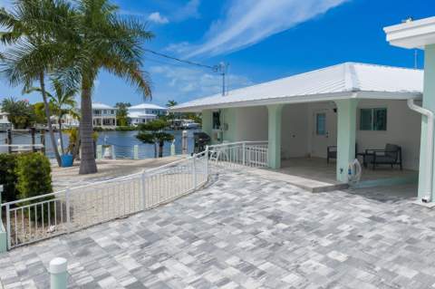 800 11Th Street, Key Colony FL - photo 8 of 44