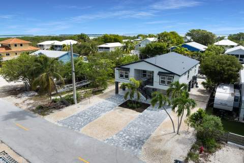 2211 San Sebastian Drive, Big Pine Key FL - photo 6 of 66