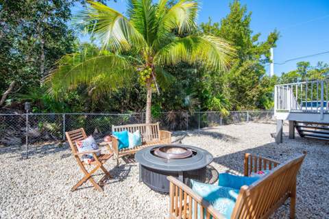 29160 Primrose Lane, Big Pine Key FL - photo 12 of 37