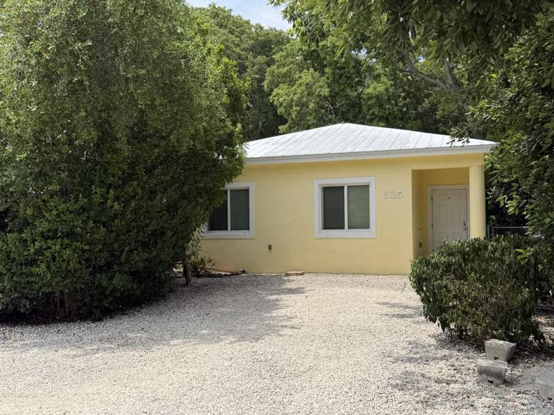 3 bedroom Single Family Residence at 635 Cabrera Street, S Creek Village (103.0), Key Largo — photo 2