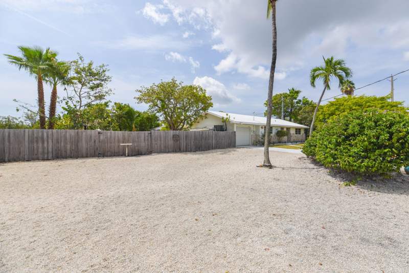 2 bedroom Single Family Residence at 1817 Watson Boulevard, Tropical Bay (30.5), Big Pine Key — photo 4