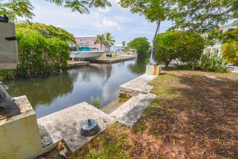 1817 Watson Boulevard, Big Pine Key FL - photo 14 of 49