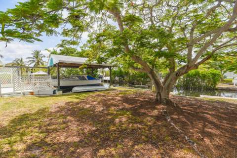 1817 Watson Boulevard, Big Pine Key FL - photo 18 of 49